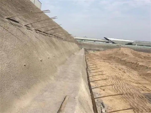 湘桥河道边坡加固